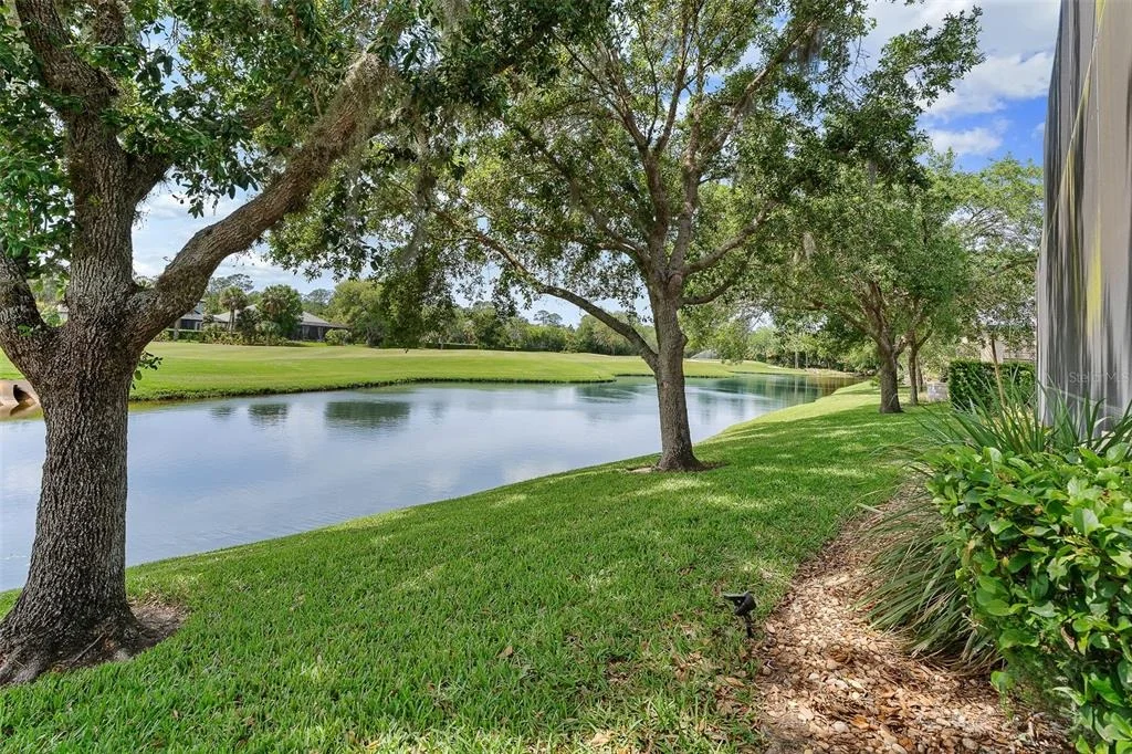 Photo of 641 WOODBRIDGE DRIVE