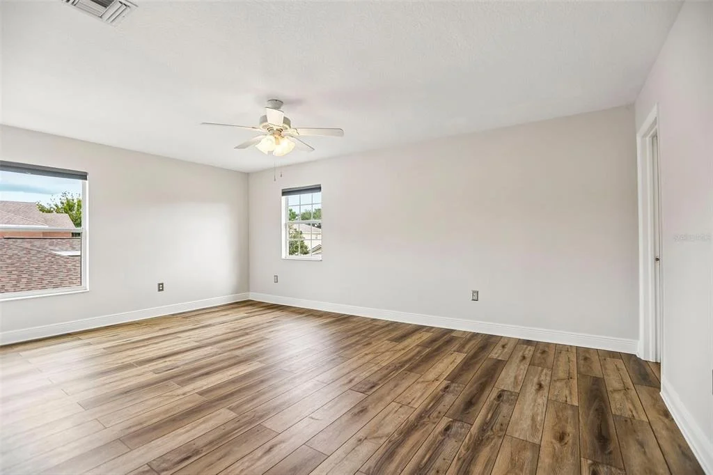 Photo of 5903 CAPE LOOP