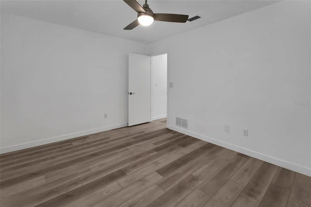 Photo of 1411 N BEACH STREET