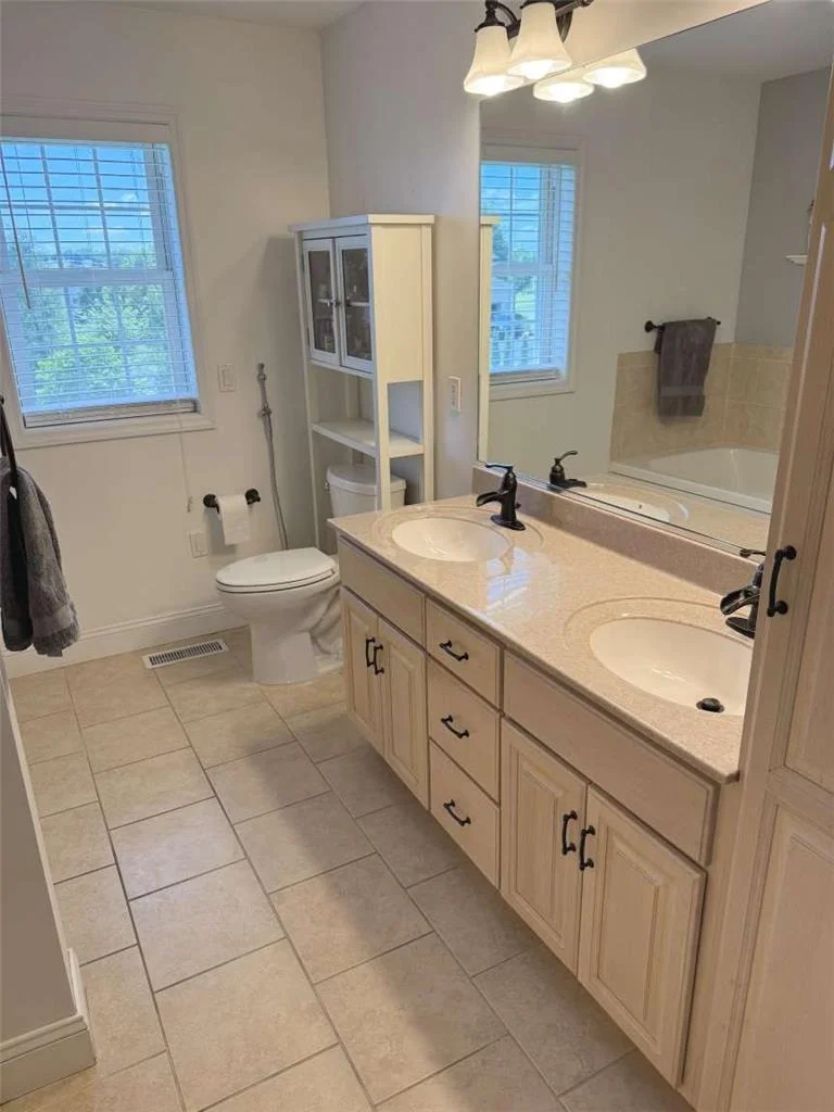 Photo of 211 Bushkill Terr