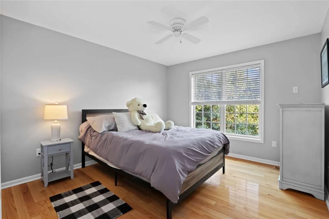 Photo of 521 Deerfield Drive