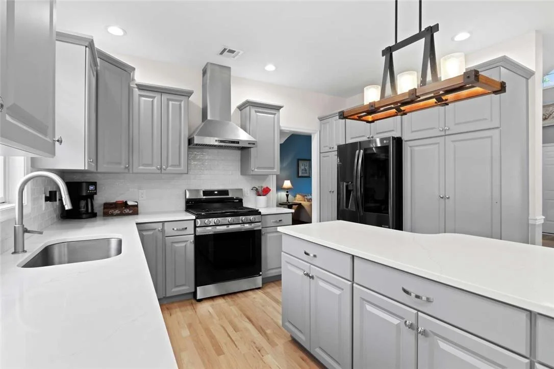 Photo of 521 Deerfield Drive