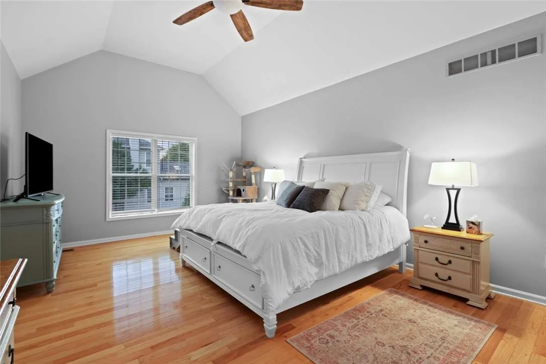 Photo of 521 Deerfield Drive
