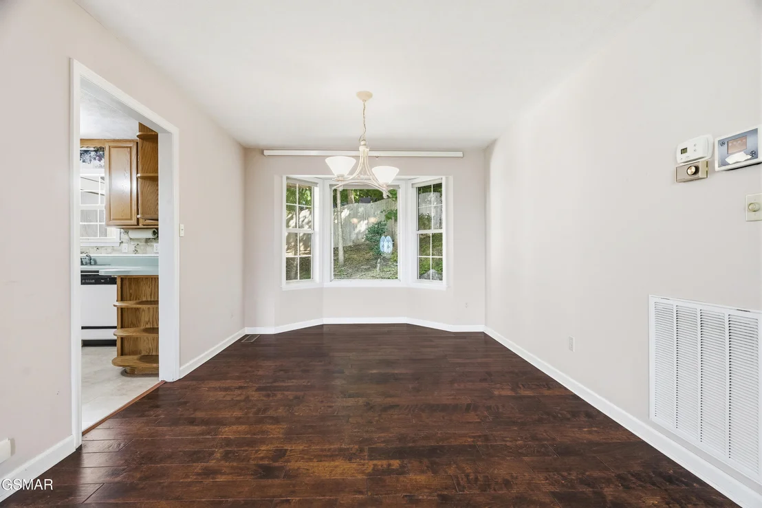 Photo of 716 Whippoorwill Circle