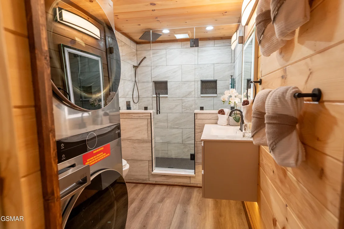 Photo of 1656 Walker Trail