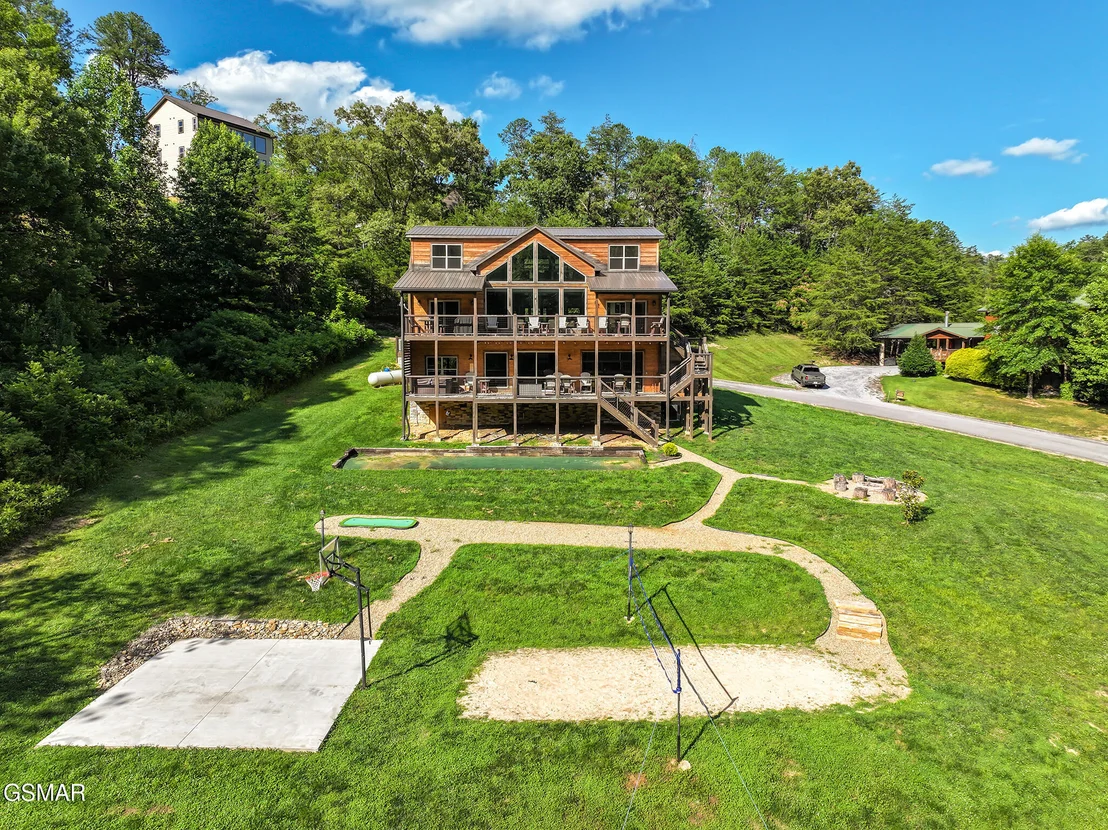 Photo of 3036 Cloudburst Drive