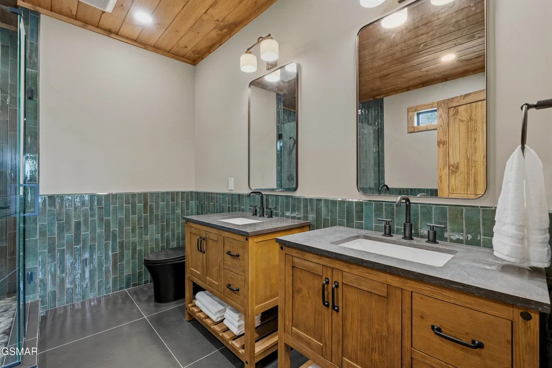 Photo of 4421 Stackstone Road