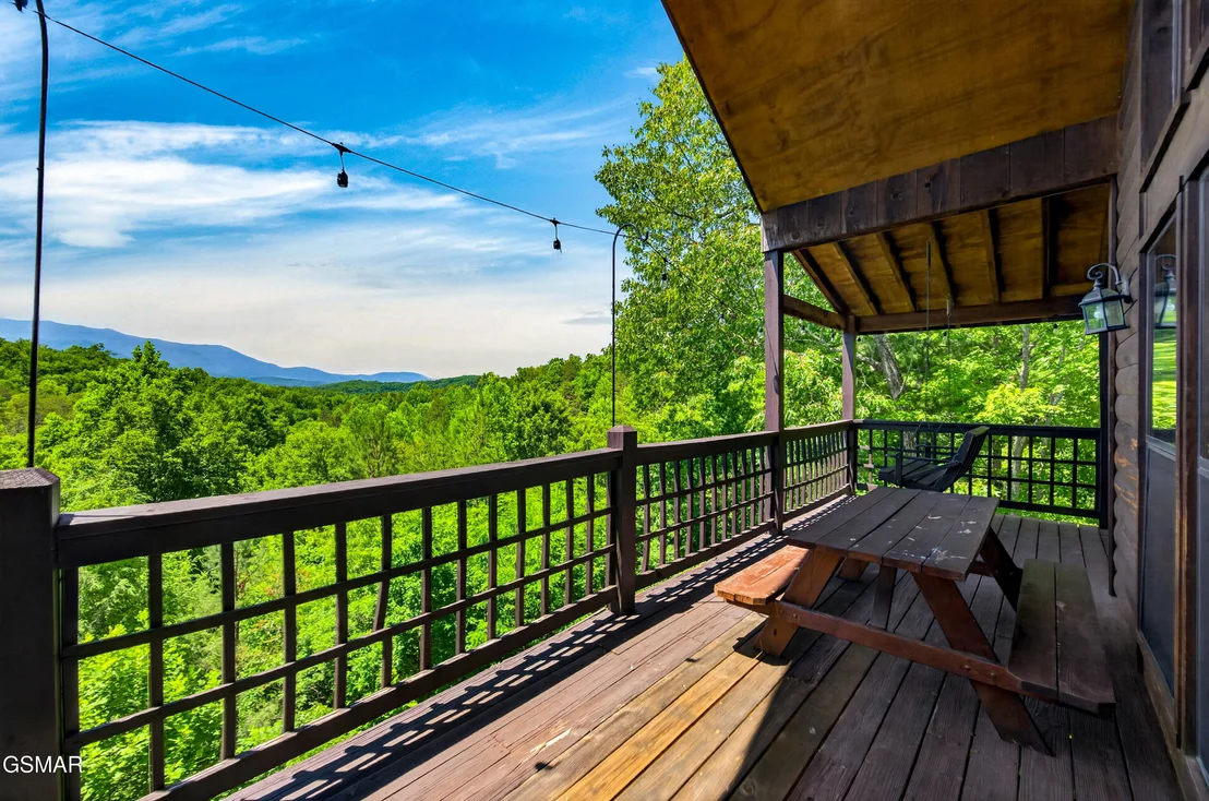 Photo of 2428 Breezy Road