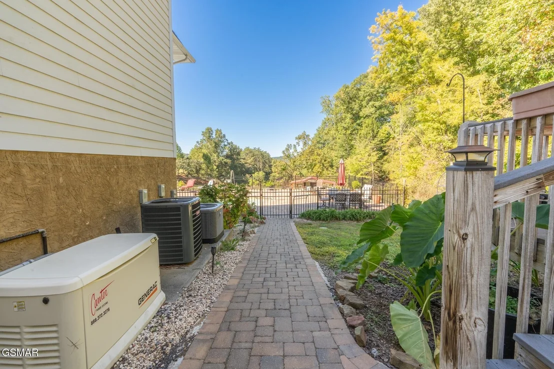 Photo of 3130 Kulpan Way