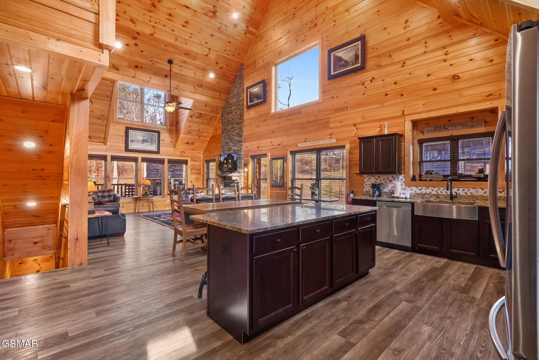 Photo of 2804 Murray Ridge Road
