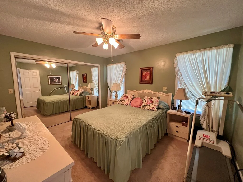Photo of 587 Sunrise Circle