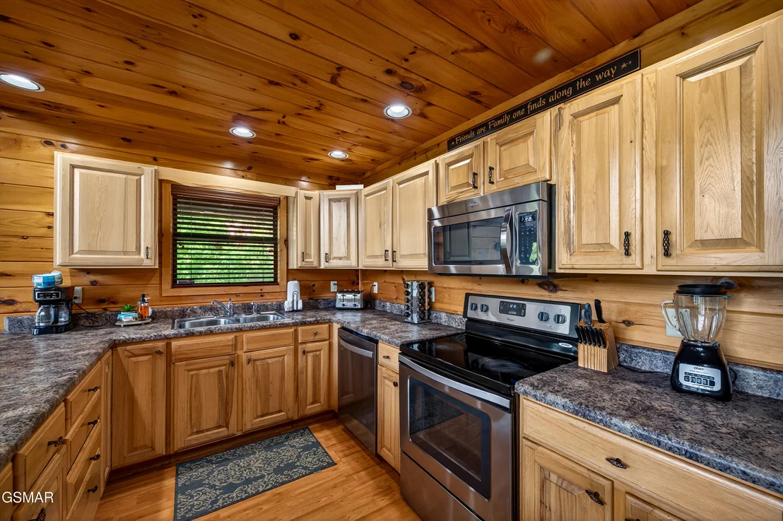 Photo of 2428 Breezy Road