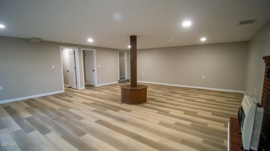 Photo of 1072 Sunset Circle