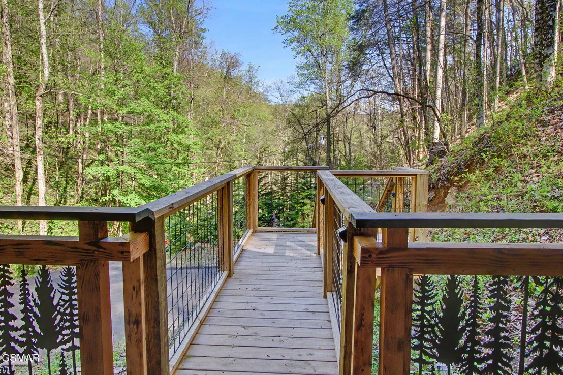 Photo of 3547 Sugar Maple Loop Road