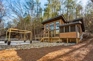 Photo of 2983 Easy Street