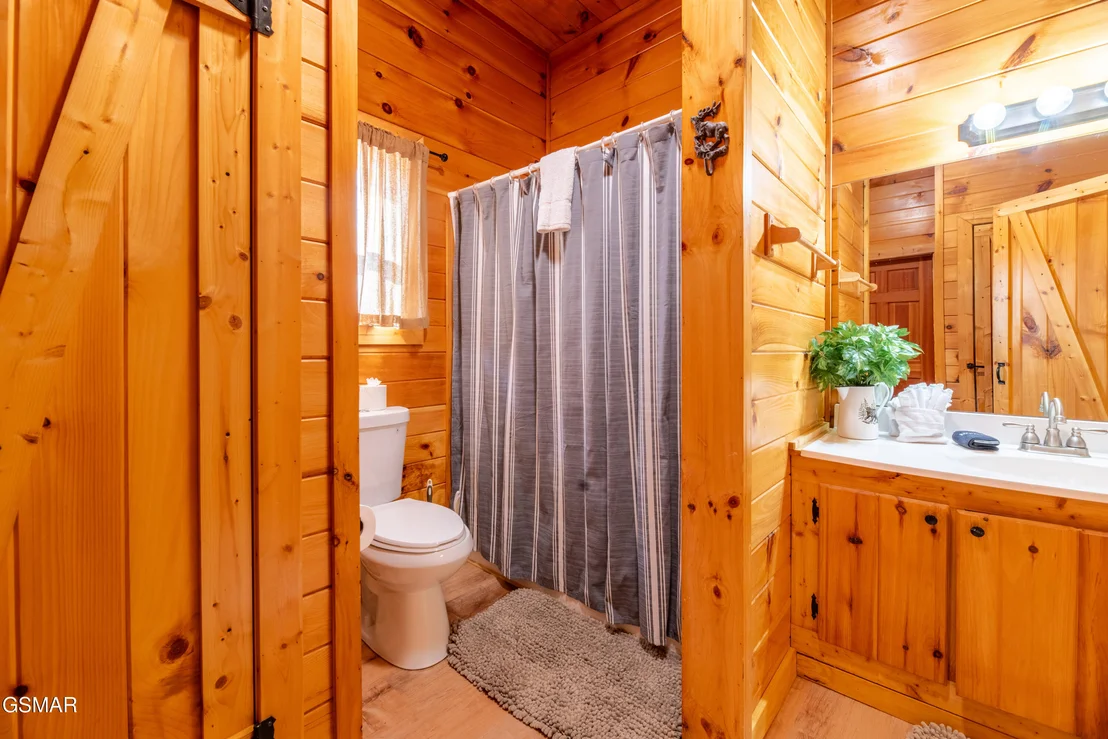 Photo of 2213 Headrick Lead
