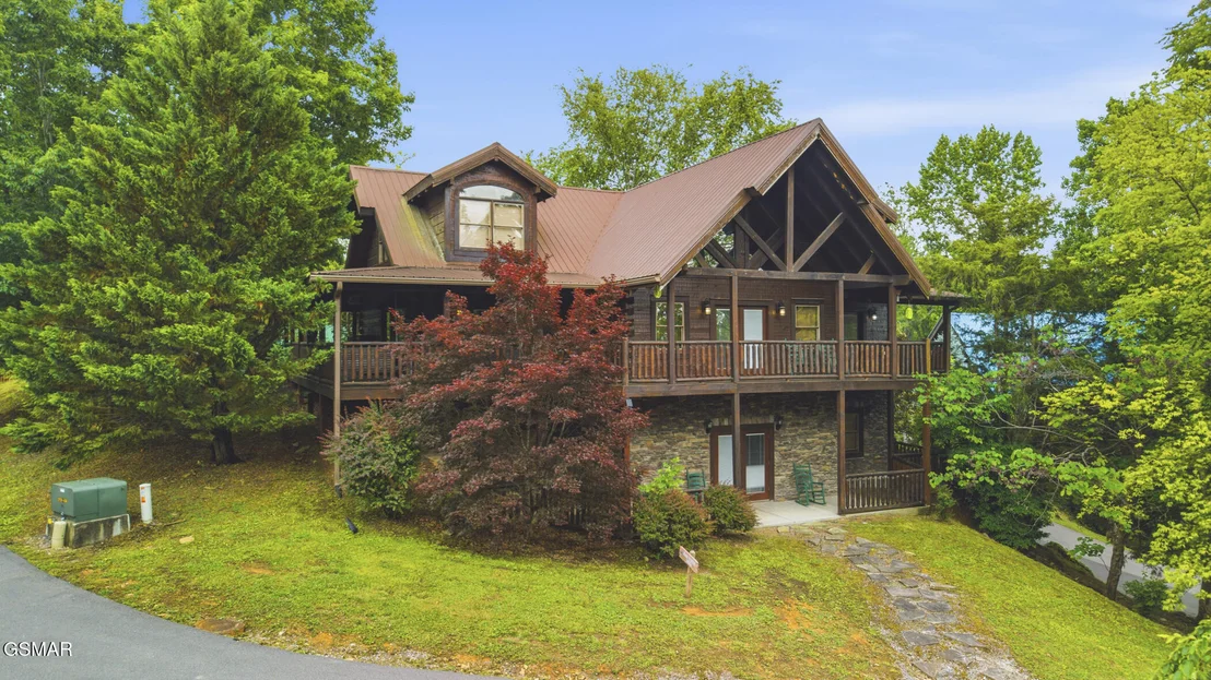Photo of 2906 Quiet Oak Way