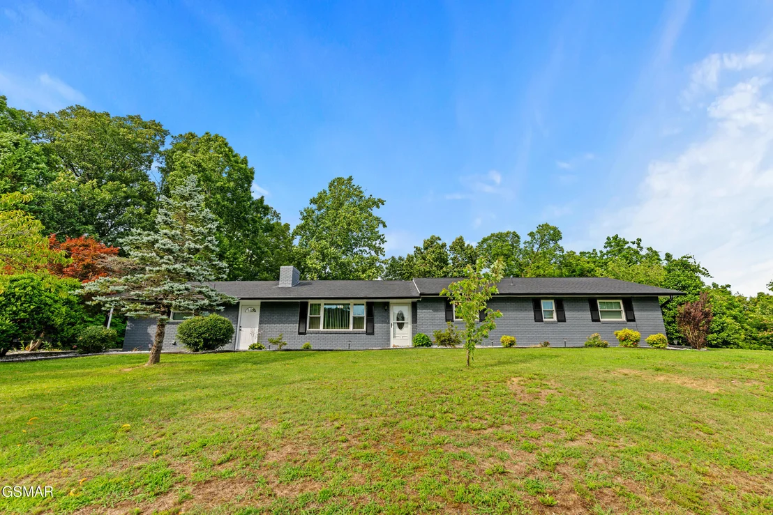 Photo of 1103 Mayors Drive
