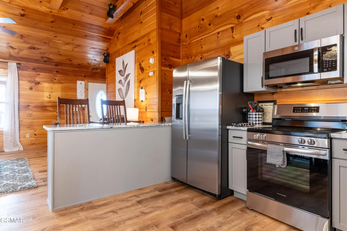 Photo of 2213 Headrick Lead