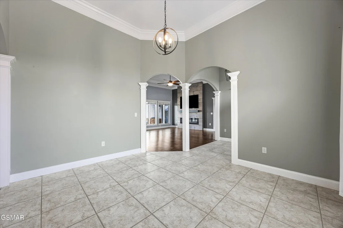 Photo of 339 Riverdale Drive