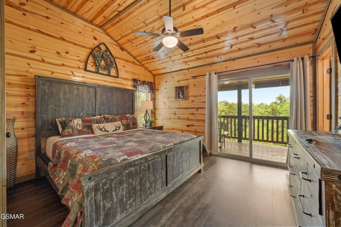 Photo of 452 Alpine Mountain Way