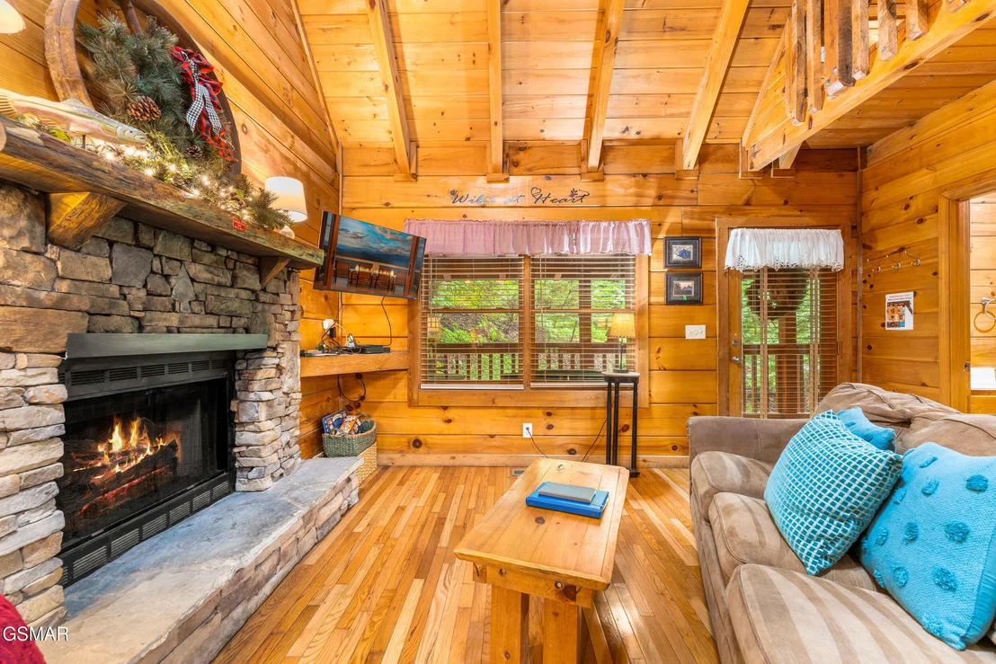 Photo of 1823 Laurel Valley Way