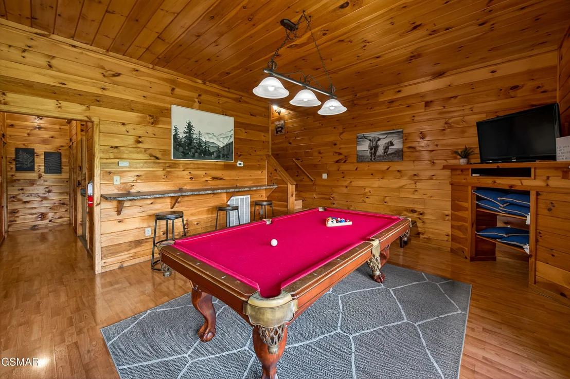Photo of 2428 Breezy Road