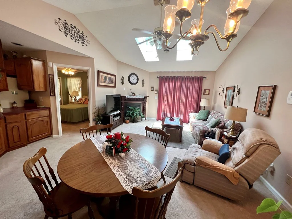Photo of 587 Sunrise Circle