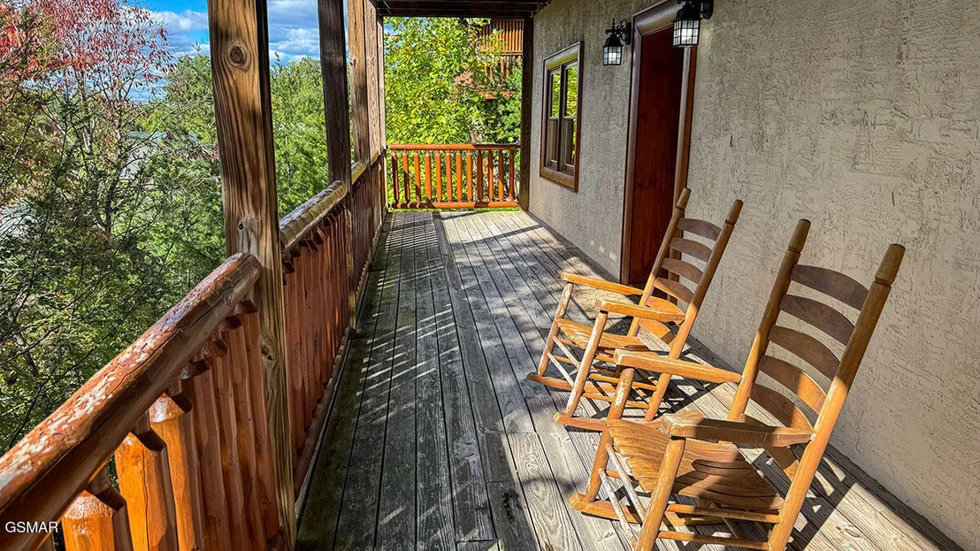 Photo of 1352 Timberwolf Way