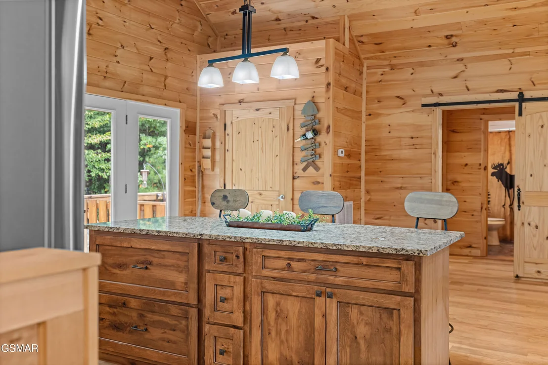Photo of 3851 Mistletoe Loop