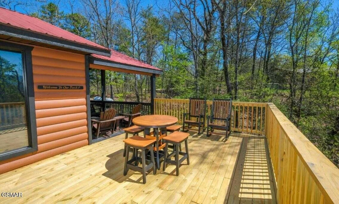 Photo of 623 Iron Mountain Road