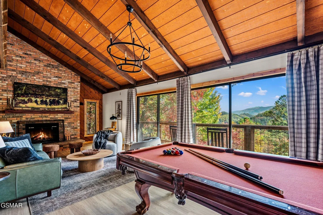Photo of 2758 Overholt Trail