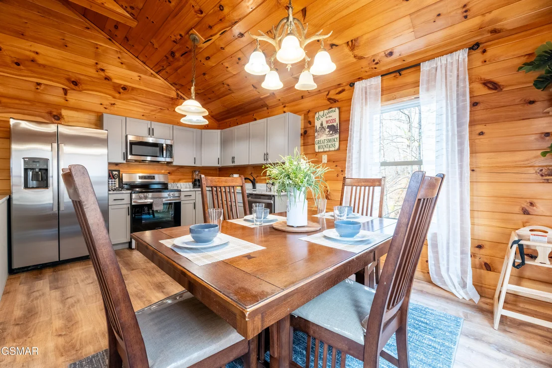 Photo of 2213 Headrick Lead