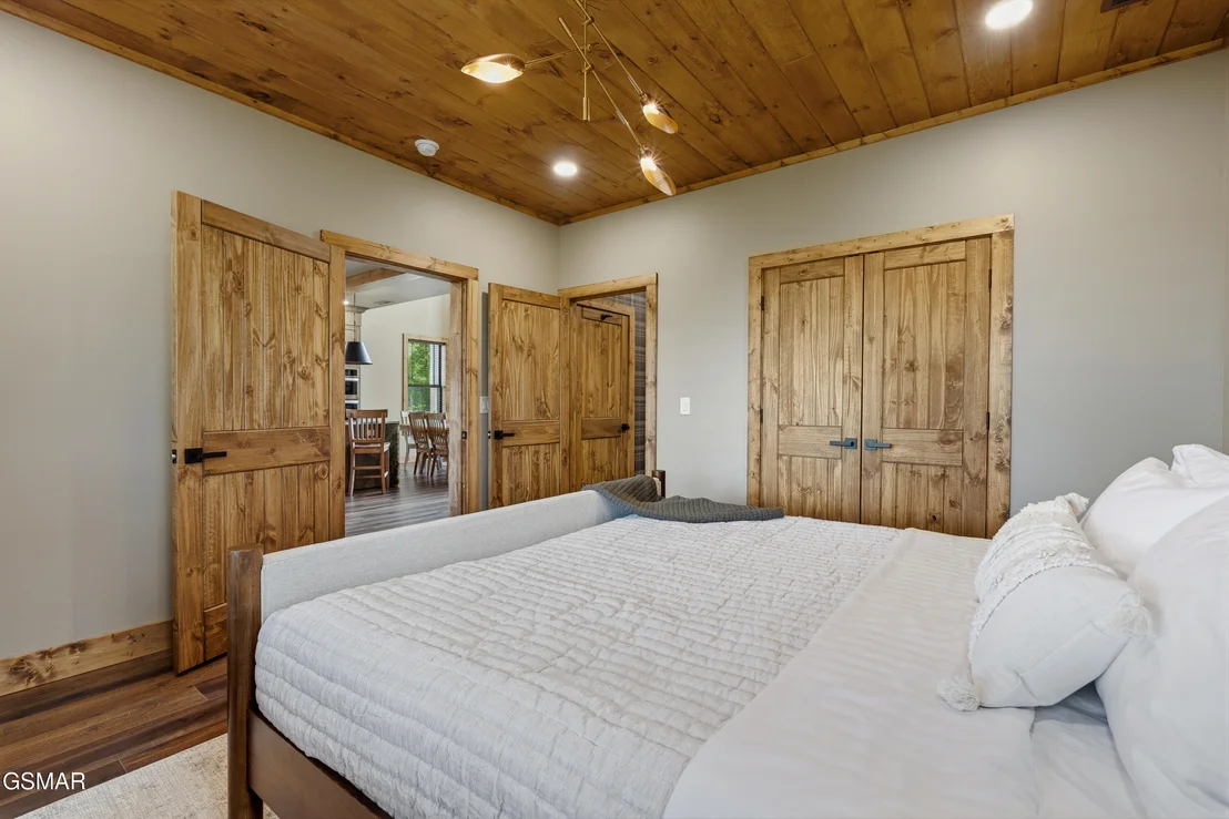 Photo of 4421 Stackstone Road
