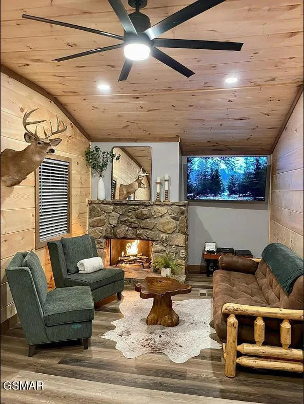Photo of 1420 Alpine Drive