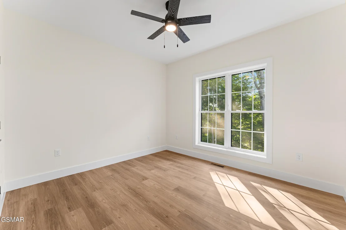 Photo of 1430 Beechtop Lane