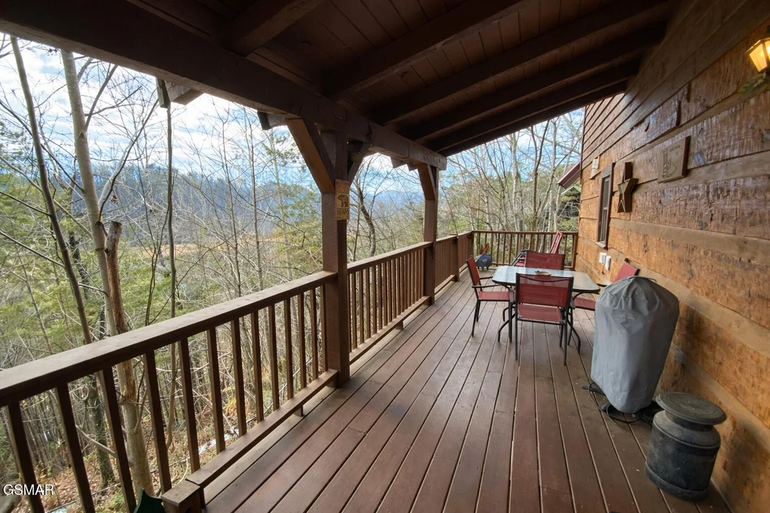 Photo of 2039 Piney Overlook Lane