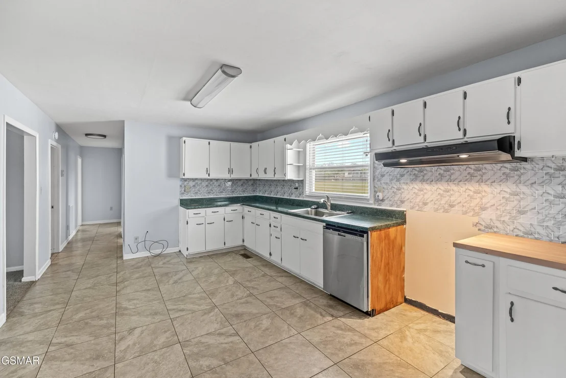 Photo of 240 Coffman Road