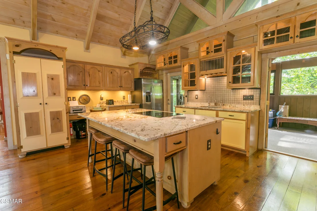 Photo of 4482 Whetstone Road