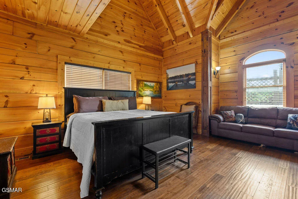 Photo of 326 Alpine Mountain Way