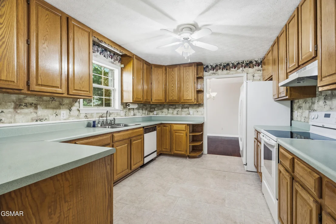 Photo of 716 Whippoorwill Circle