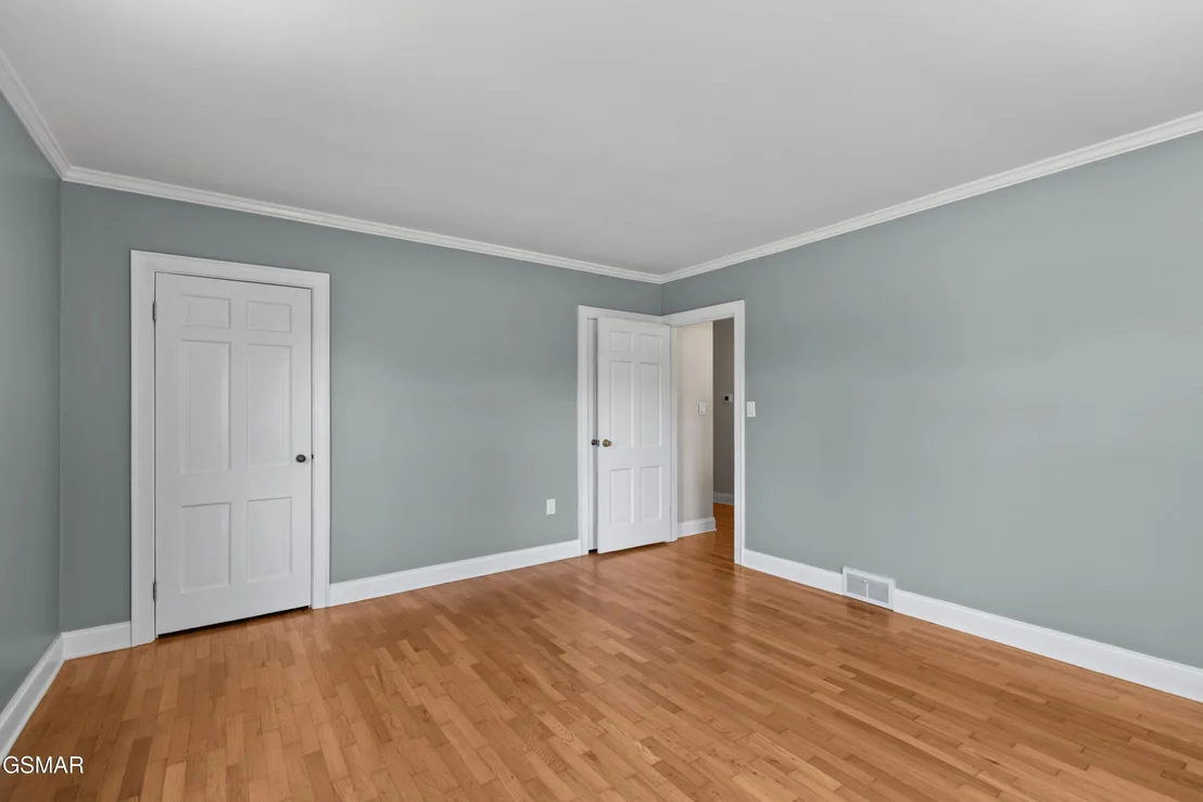 Photo of 1328 W Main Street