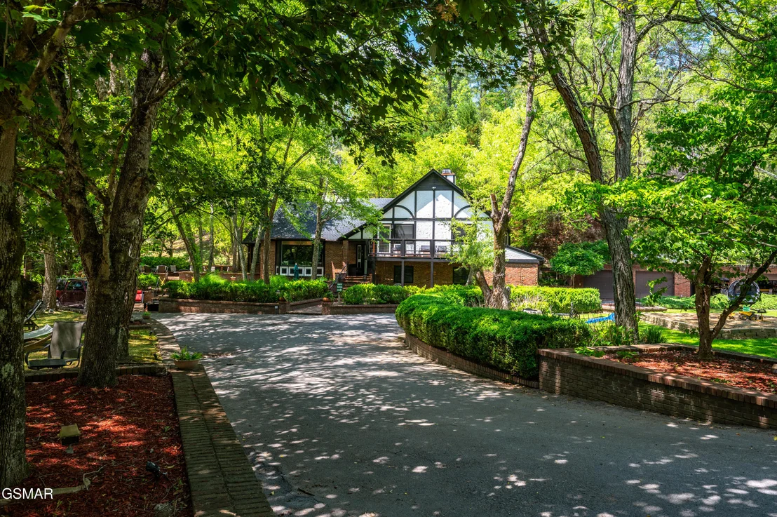 Photo of 2315 Headrick Lead