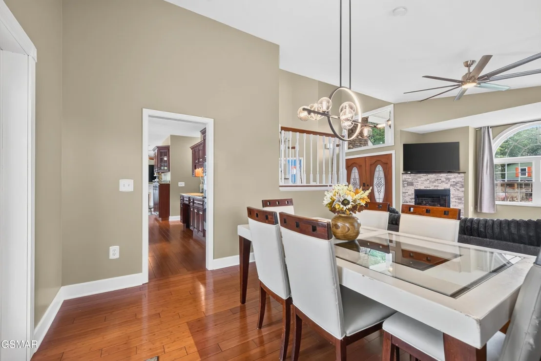 Photo of 917 Crickett Drive