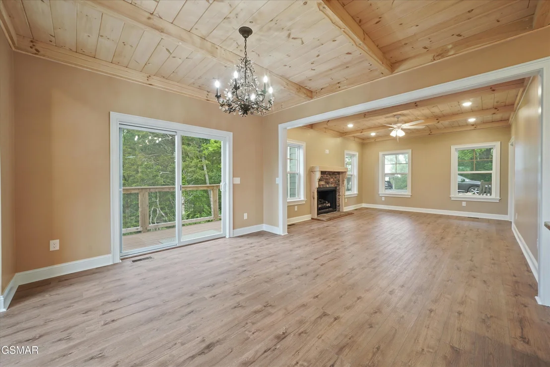 Photo of 534 Panorama Drive