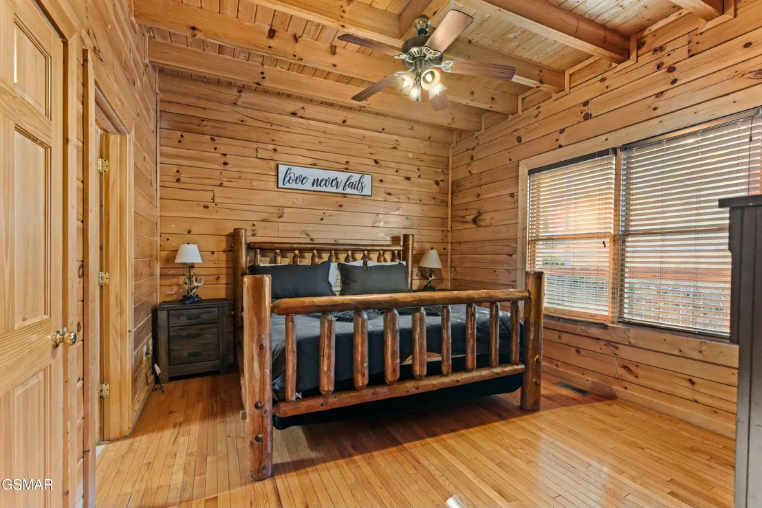 Photo of 950 Black Bear Cub Way