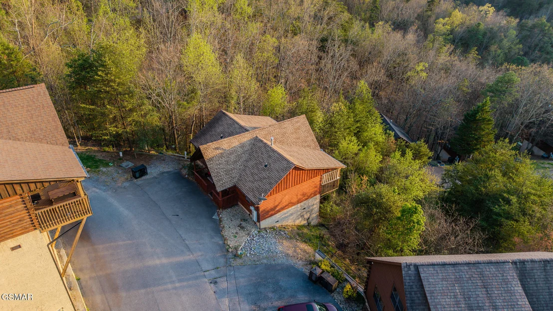 Photo of 1650 Pinewood Way
