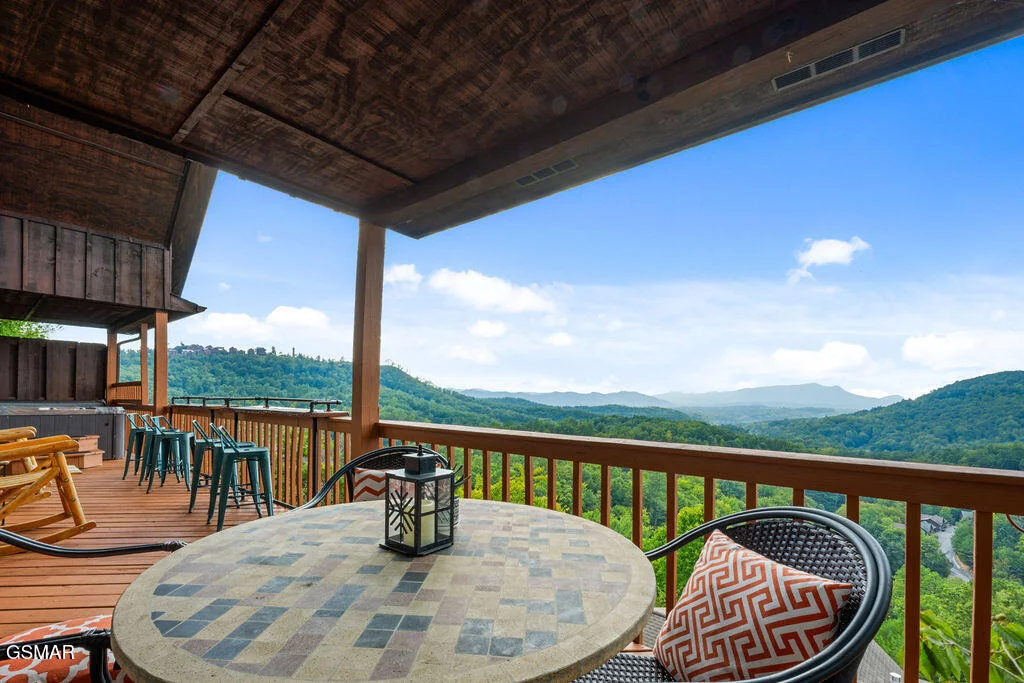 Photo of 1582 Bears Den Way
