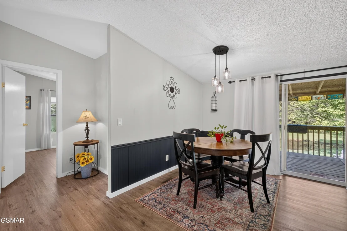 Photo of 267 Pine Ridge