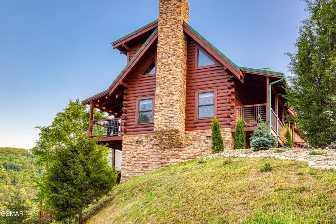 Photo of 3301 Kestrel Way